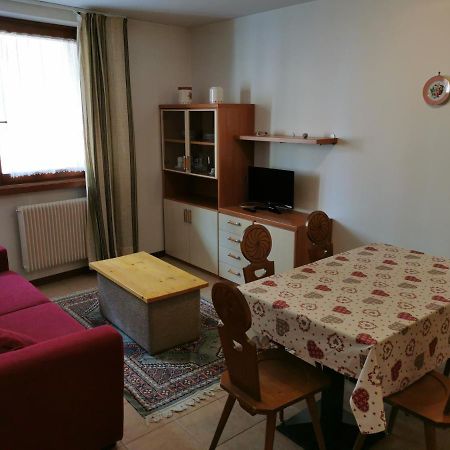 Appartamenti Vidi Pinzolo Bagian luar foto